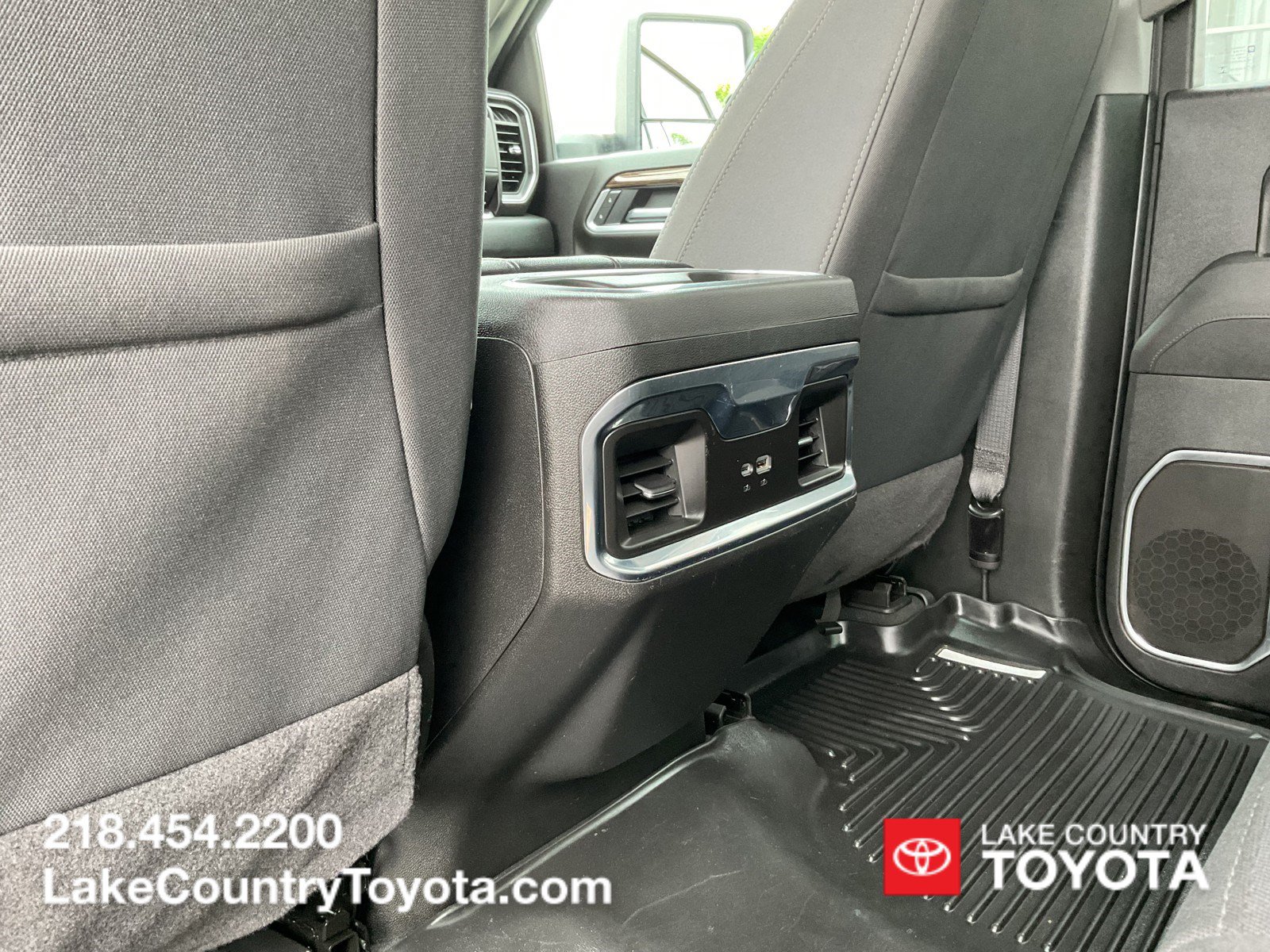 Used 2025 GMC Sierra 3500 SLE w/ SLE Convenience Package AWD/4WD image 26