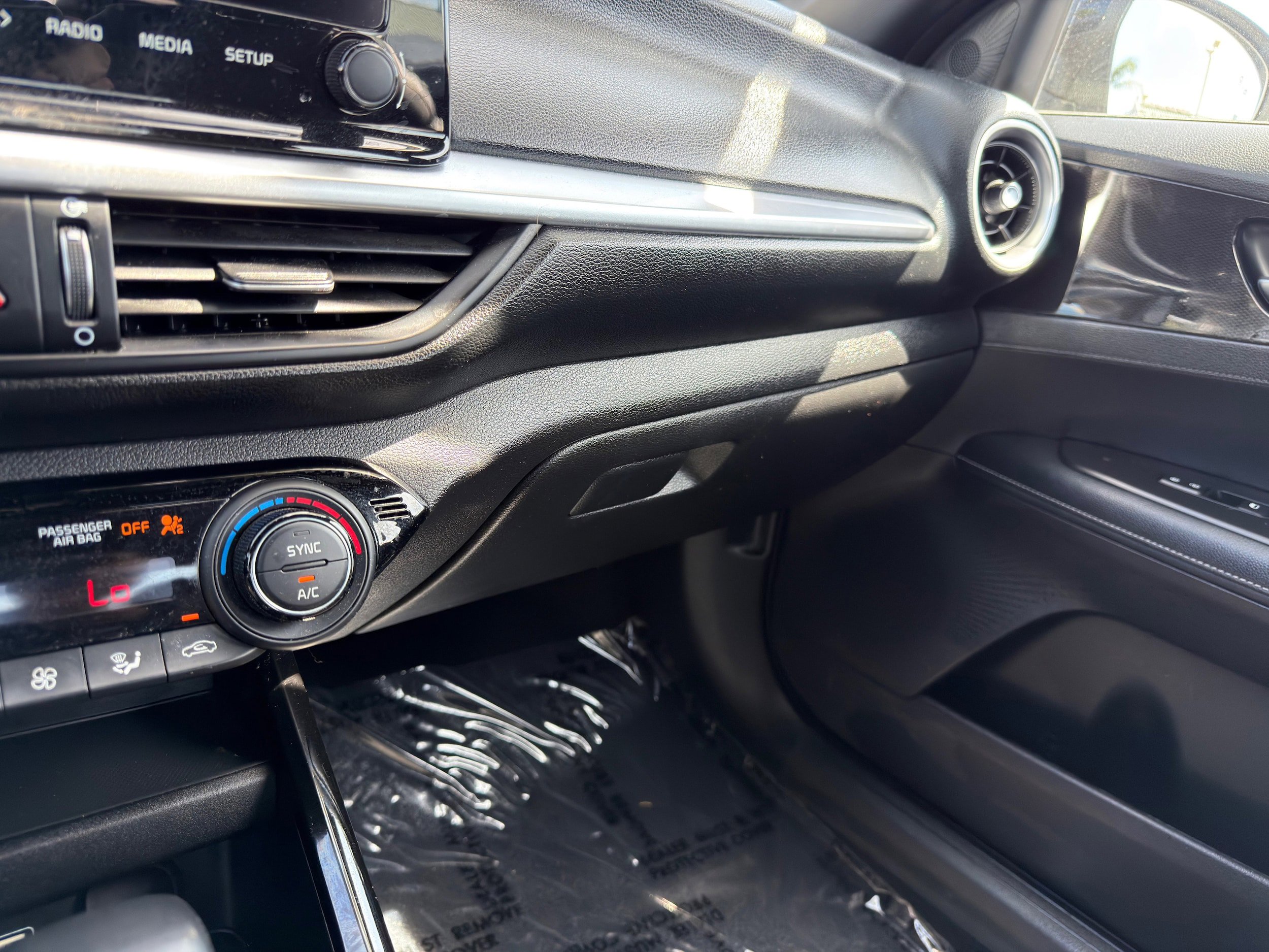 Used 2023 Kia Forte GT-Line w/ GT-Line Technology Package image 35