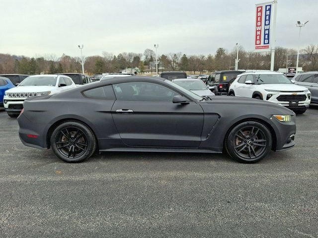 Used 2016 Ford Mustang Premium RWD image 9