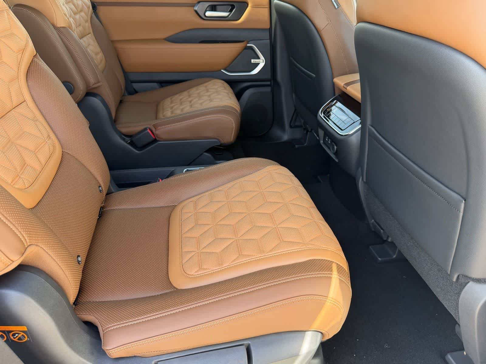 New 2026 Nissan Armada Platinum Reserve AWD/4WD image 16
