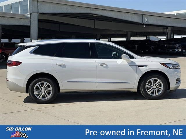 Certified 2018 Buick Enclave Premium w/ Trailering Package FWD image 3