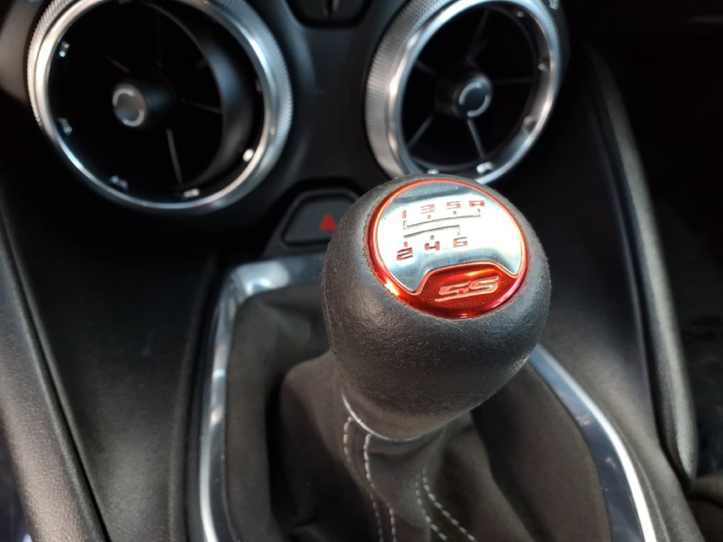 Used 2021 Chevrolet Camaro SS RWD image 12
