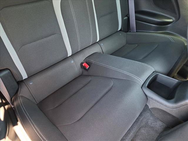 Used 2016 Chevrolet Camaro SS RWD image 18