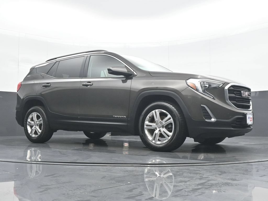 Used 2020 GMC Terrain SLE w/ Driver Convenience Package AWD/4WD image 32
