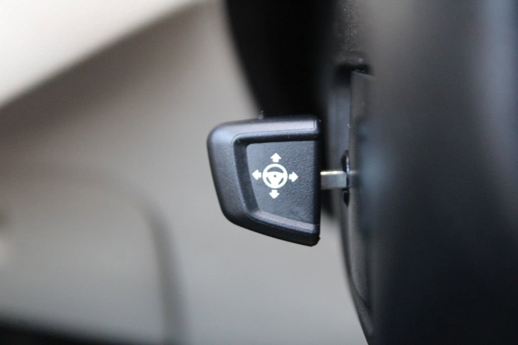 Used 2019 BMW 530i image 31