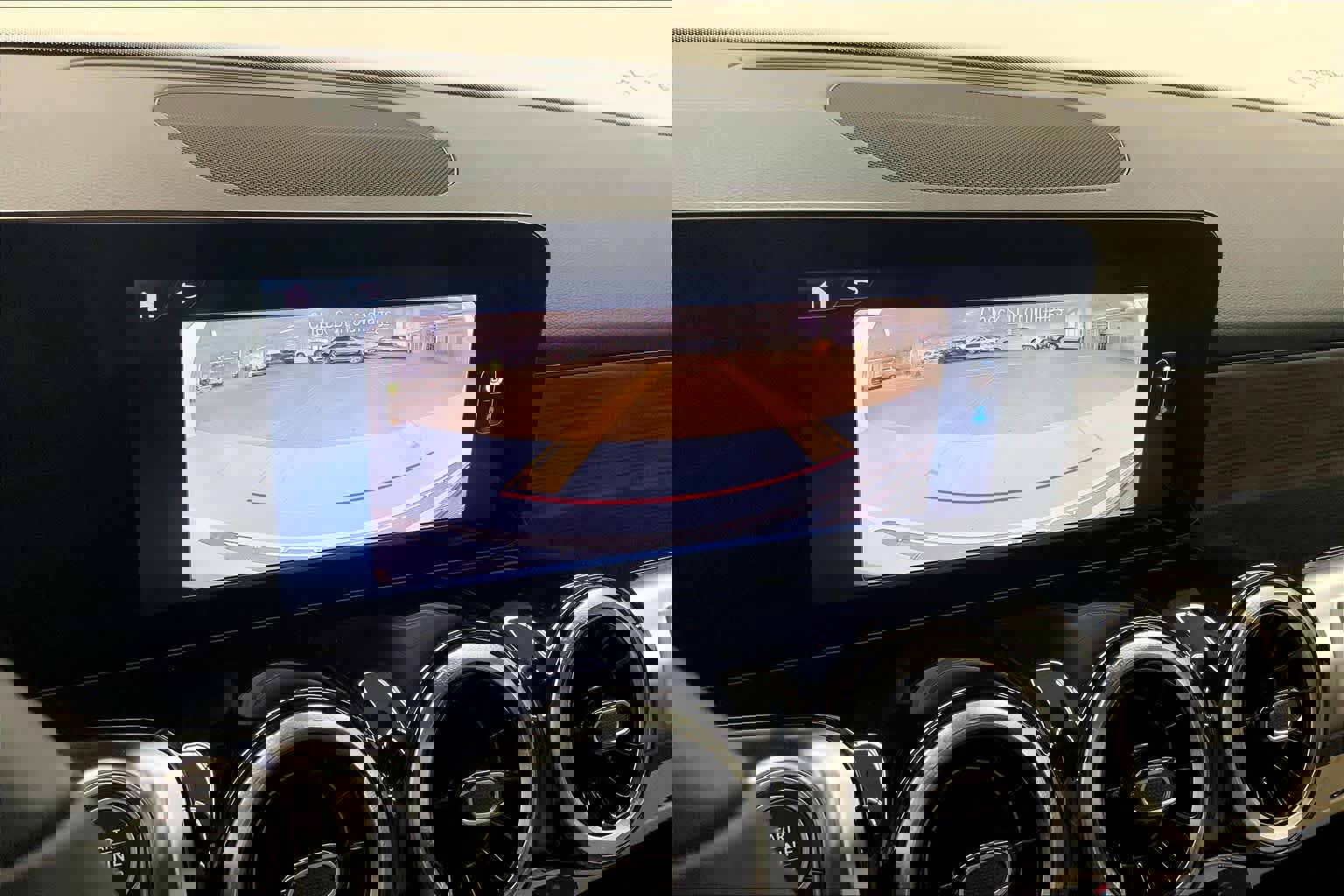 Used 2026 Mercedes-Benz GLB 250 image 25