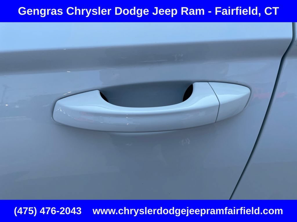 Used 2024 Volkswagen Taos S AWD/4WD image 37