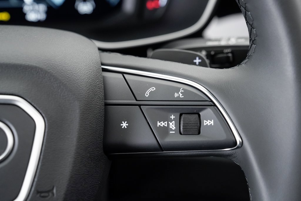 Certified 2024 Audi Q3 2.0T Premium image 18