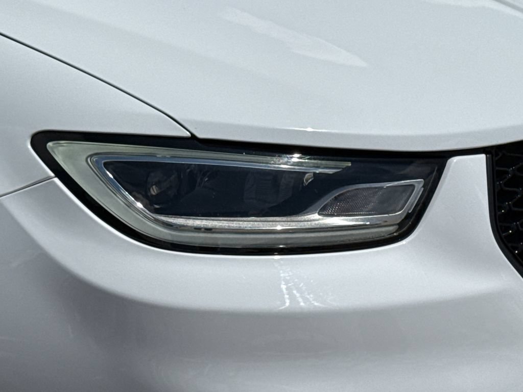 Used 2024 Chrysler Pacifica Limited FWD image 4