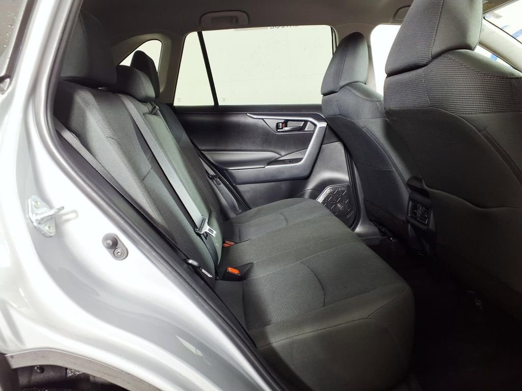 Used 2025 Toyota RAV4 LE FWD image 10