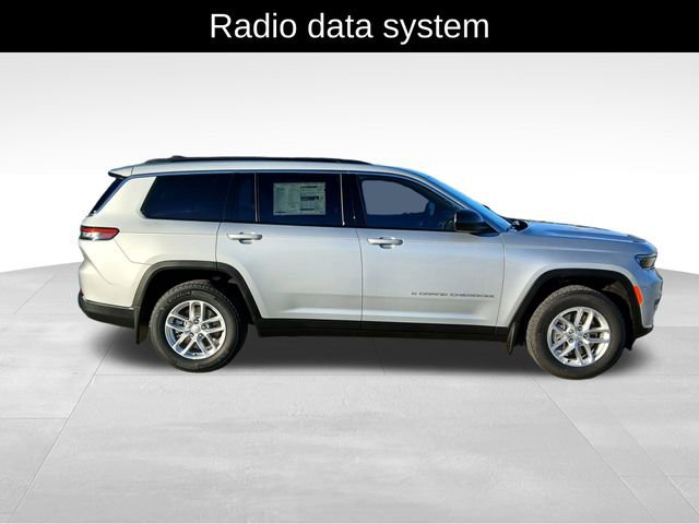 New 2025 Jeep Grand Cherokee L Laredo image 7