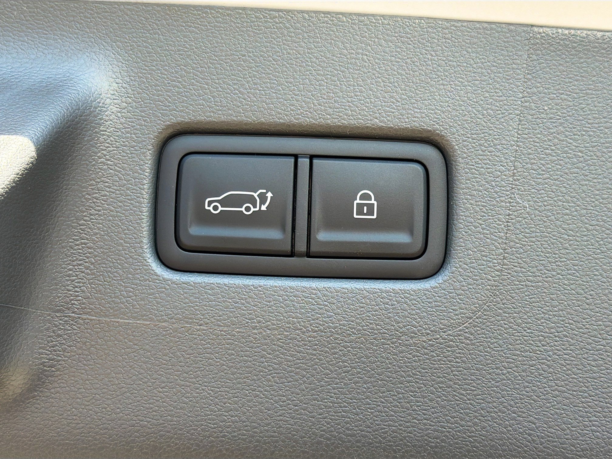 New 2026 Hyundai Santa Fe SEL w/ Tow & Go Package FWD image 13