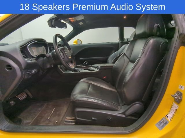 Used 2017 Dodge Challenger SXT Plus image 12