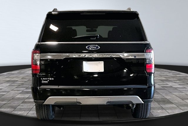 Used 2018 Ford Expedition Limited w/ Equipment Group 302A AWD/4WD image 6
