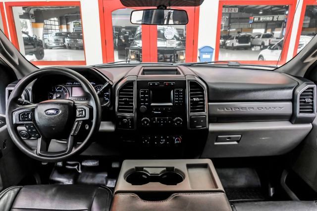 Used 2019 Ford F250 XLT w/ FX4 Off-Road Package AWD/4WD image 15