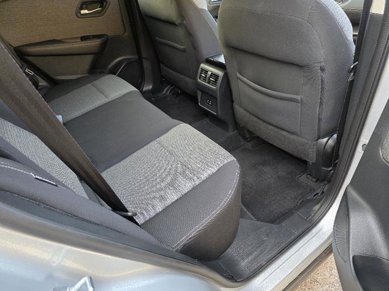 Used 2021 Nissan Rogue SV image 13