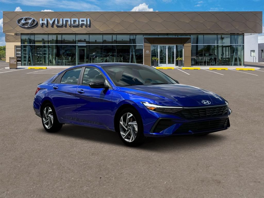 New 2025 Hyundai Elantra Sport FWD image 11