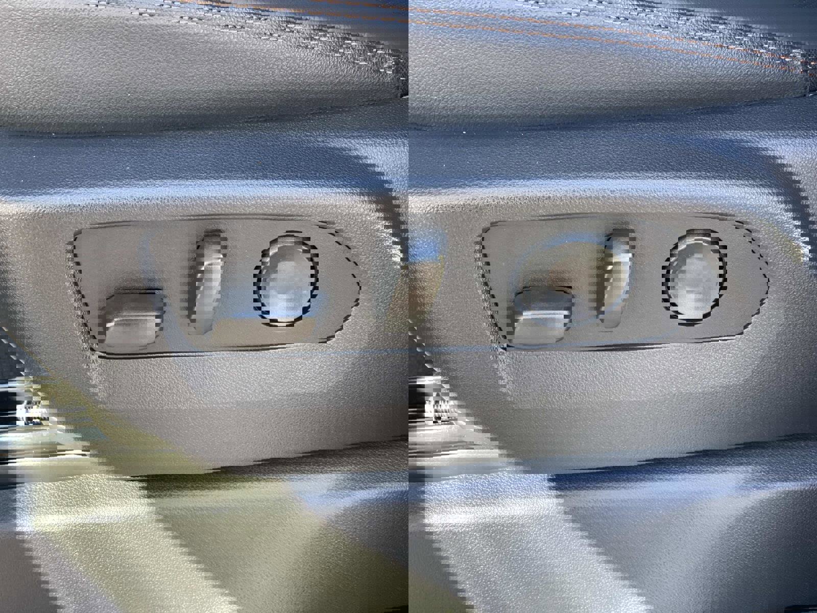 New 2026 GMC Sierra 3500 AT4 w/ AT4 Premium Plus Package image 21