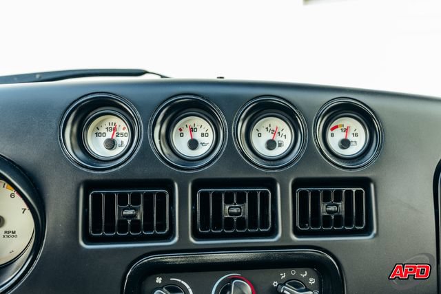 Used 1995 Dodge Viper RT/10 RWD image 16