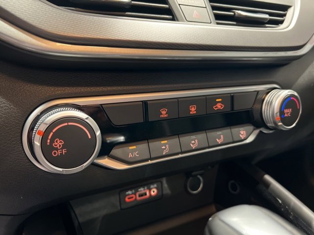 Used 2025 Nissan Altima 2.5 SR image 27