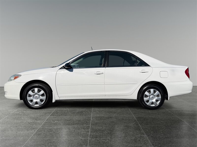 Used 2002 Toyota Camry LE FWD image 25