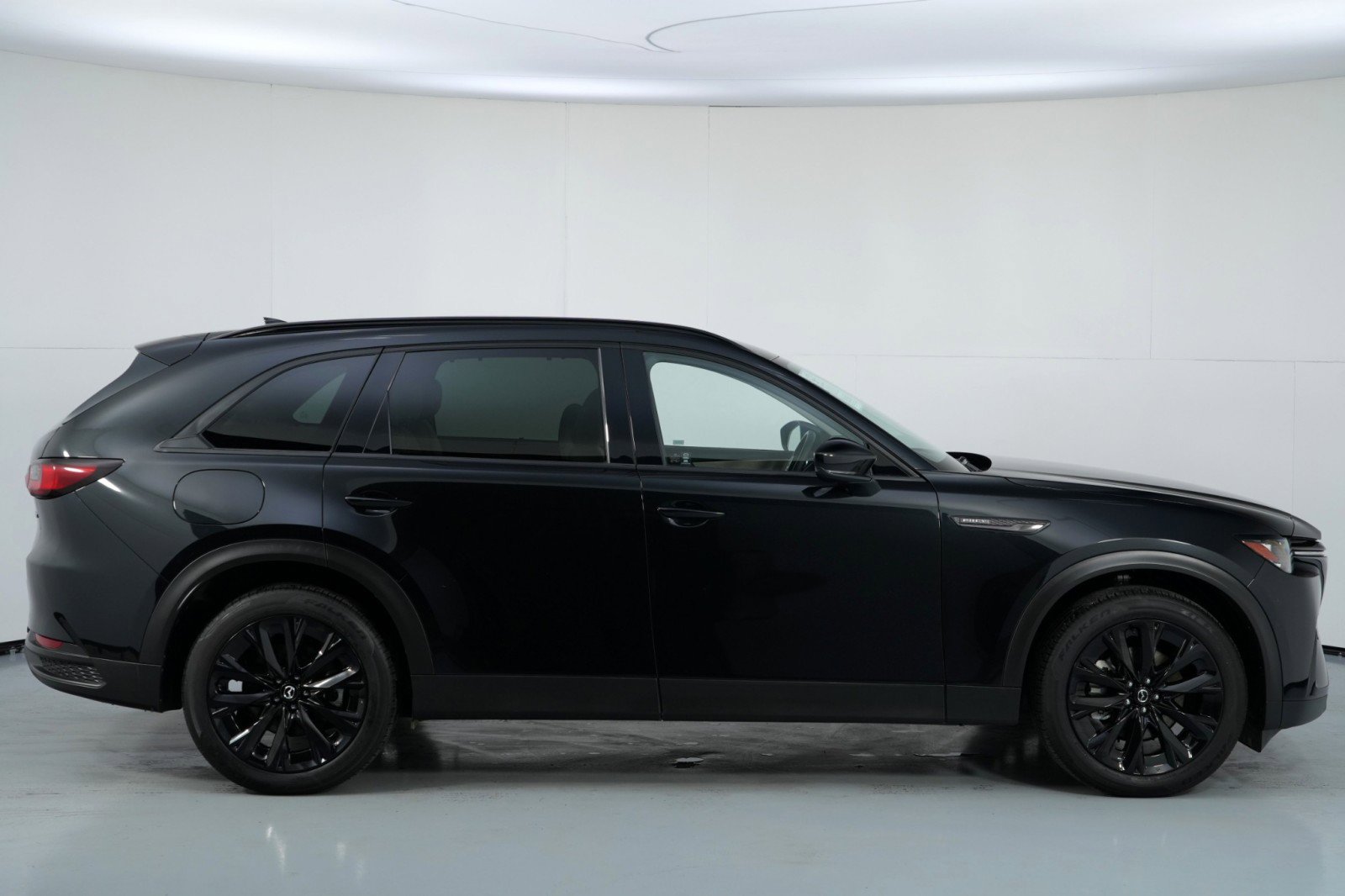 Used 2025 MAZDA CX-90 Plug-In Hybrid w/Premium Sport image 59