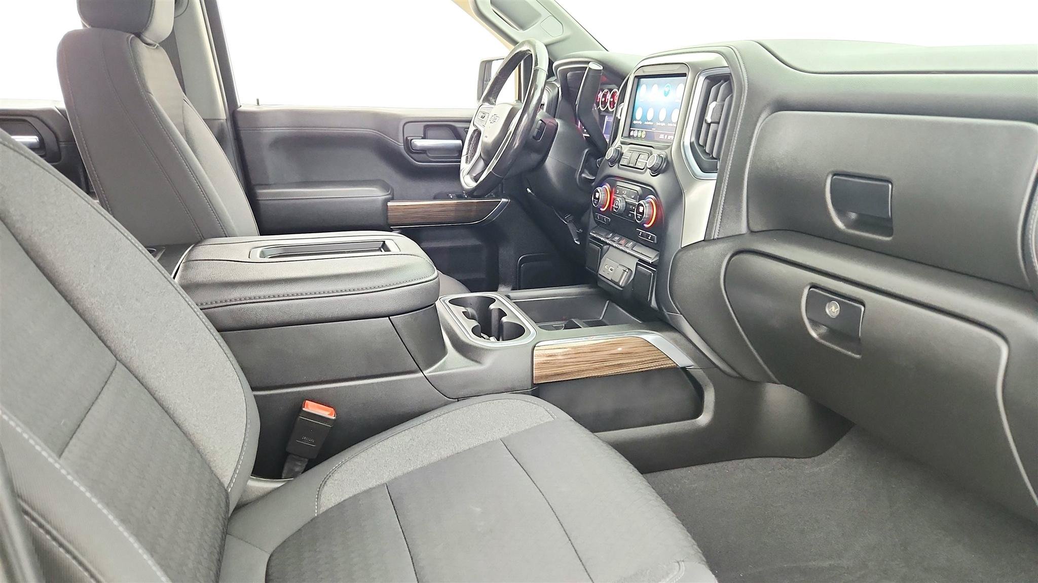 Used 2021 Chevrolet Silverado 1500 LT Trail Boss w/ Bed Protection Package AWD/4WD image 18