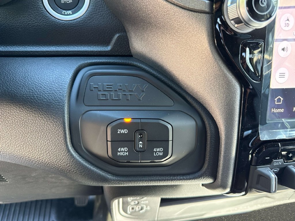 New 2026 RAM 3500 Tradesman AWD/4WD image 22