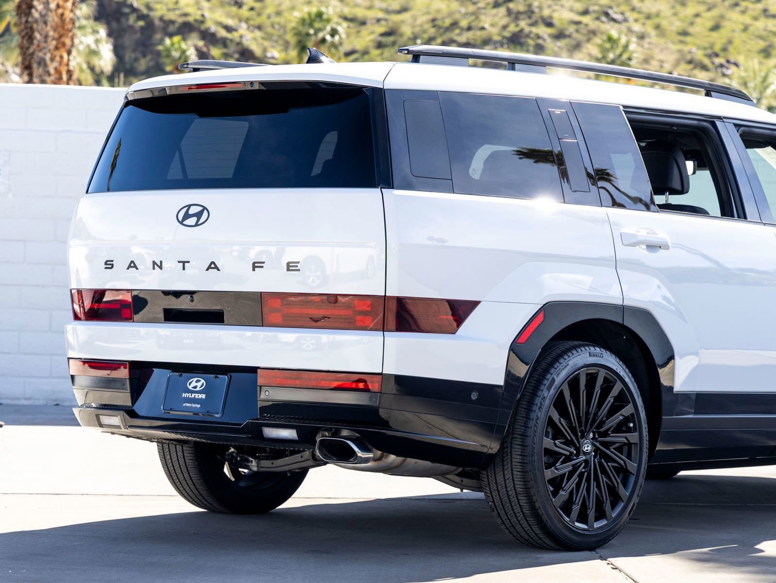 Used 2025 Hyundai Santa Fe Calligraphy image 11