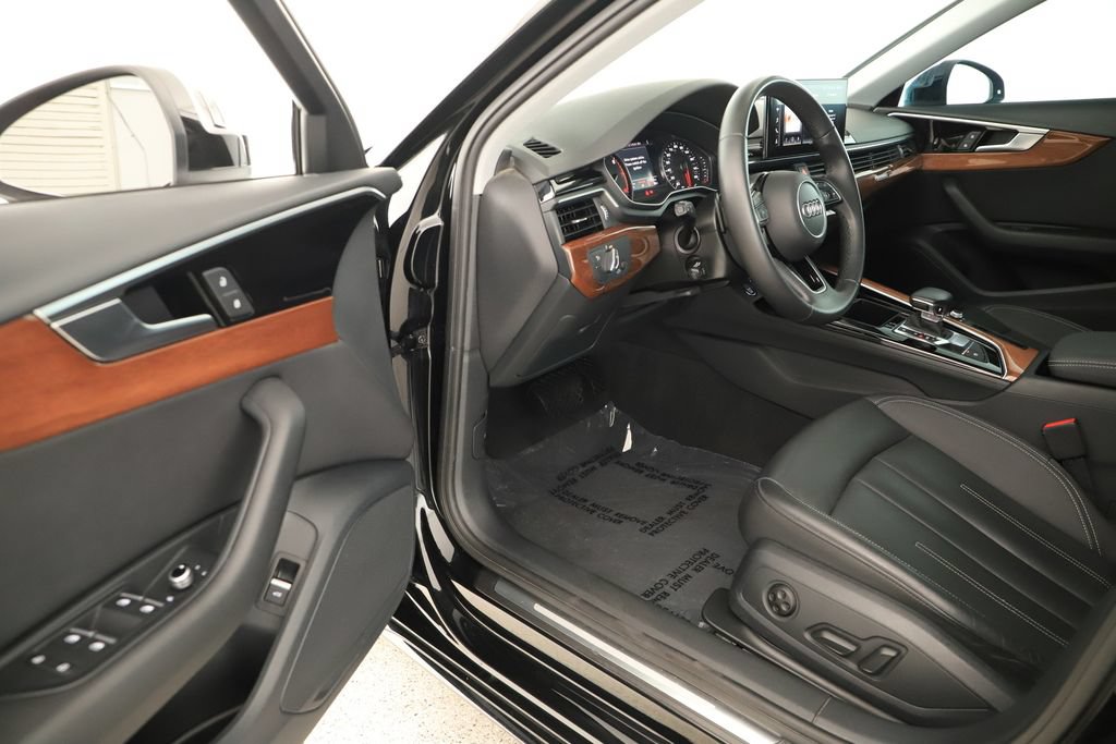 Used 2022 Audi A4 2.0T Premium AWD/4WD image 14