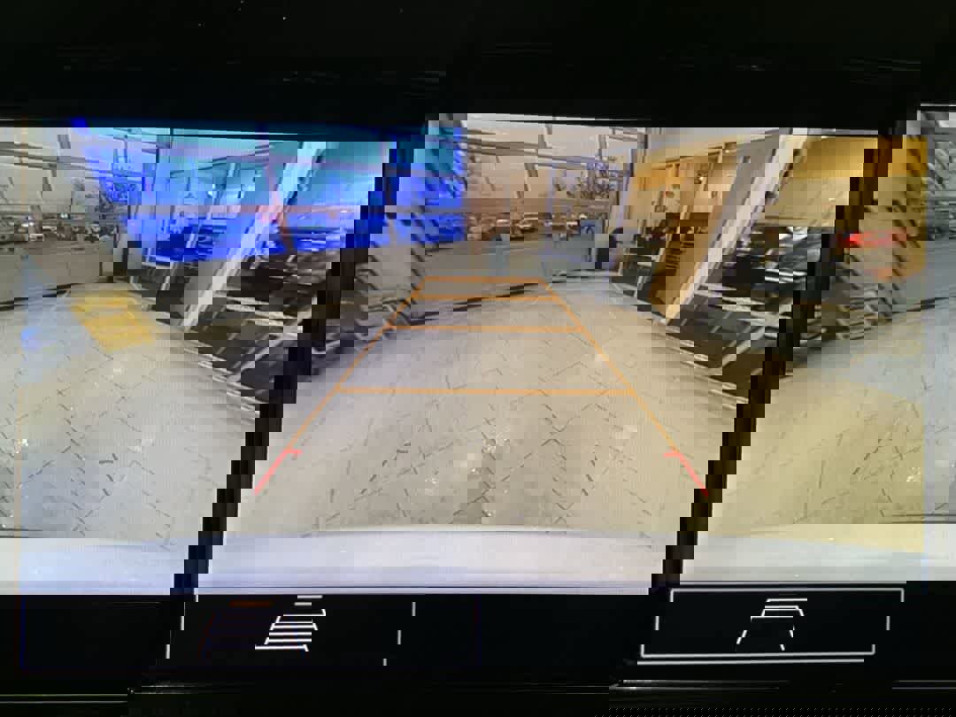 Used 2020 Chevrolet Traverse LT image 20