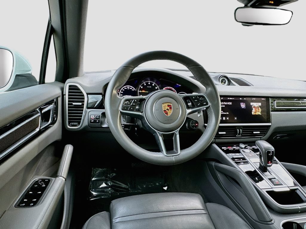 Certified 2020 Porsche Cayenne E-Hybrid AWD/4WD image 25