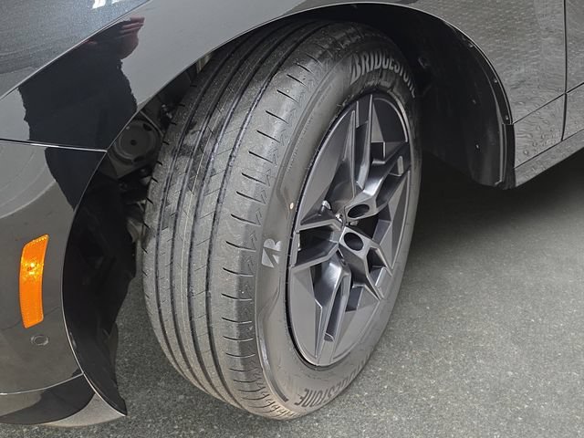 Certified 2026 BMW iX xDrive45 AWD/4WD image 26