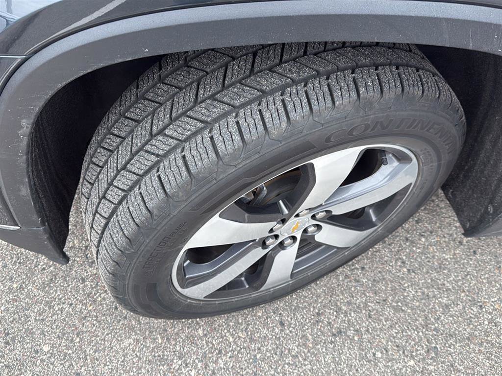 Used 2020 Chevrolet Traverse LT w/ LT Premium Package image 19