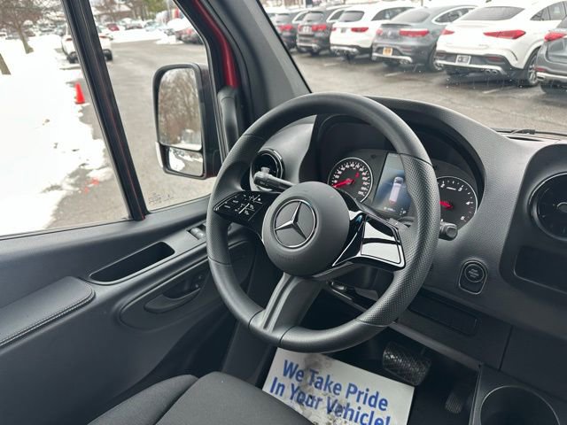 Used 2026 Mercedes-Benz Sprinter 144 Cargo image 27