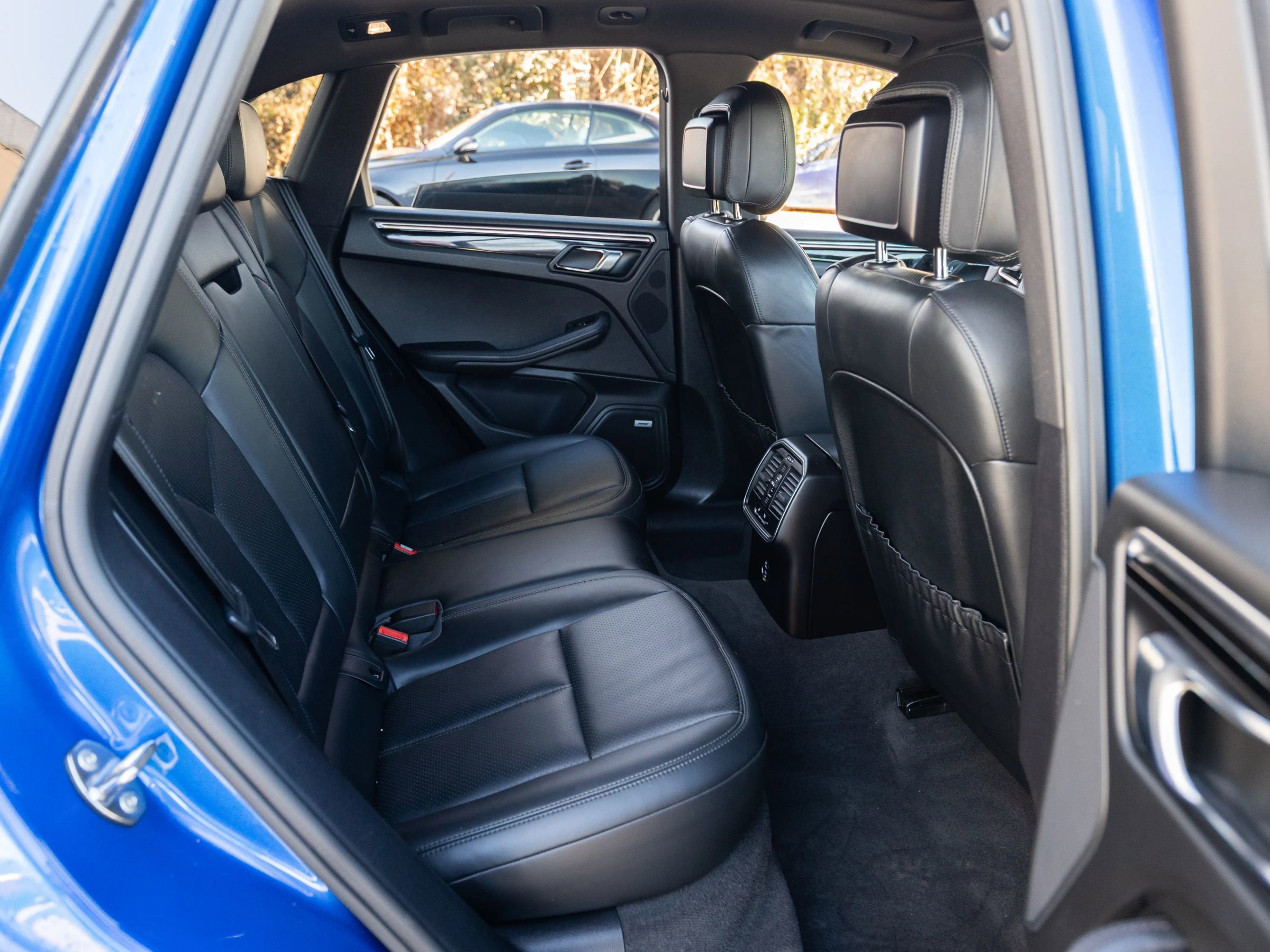 Used 2020 Porsche Macan image 28