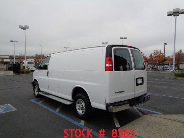 Used 2024 Chevrolet Express 2500 w/ Driver Convenience Package image 3