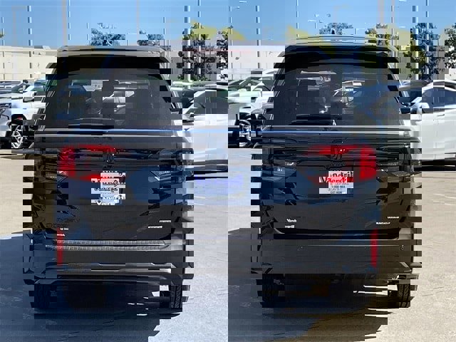New 2026 Honda Odyssey Touring image 5