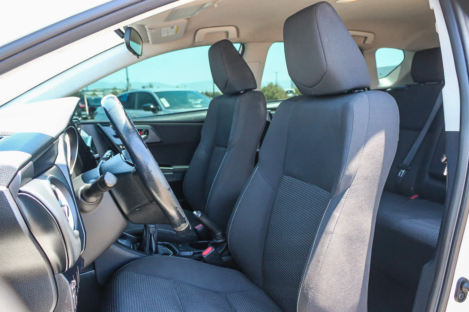 Used 2017 Toyota Corolla iM w/ Carpet Mat Package FWD image 17