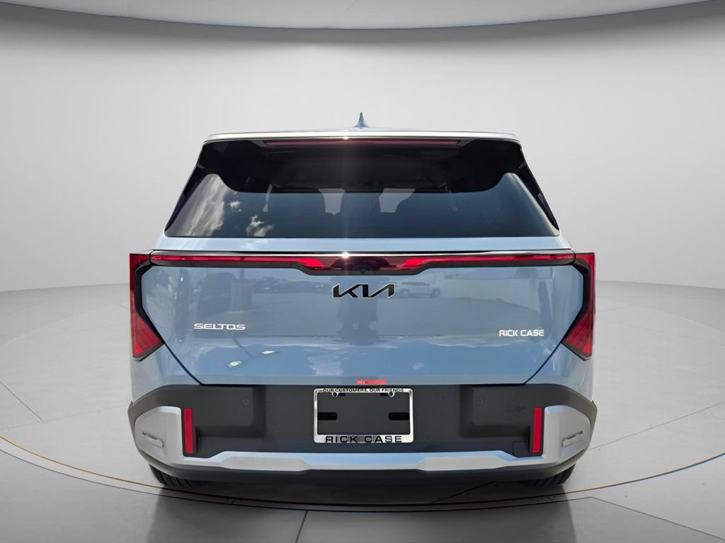 New 2027 Kia Seltos S FWD image 4