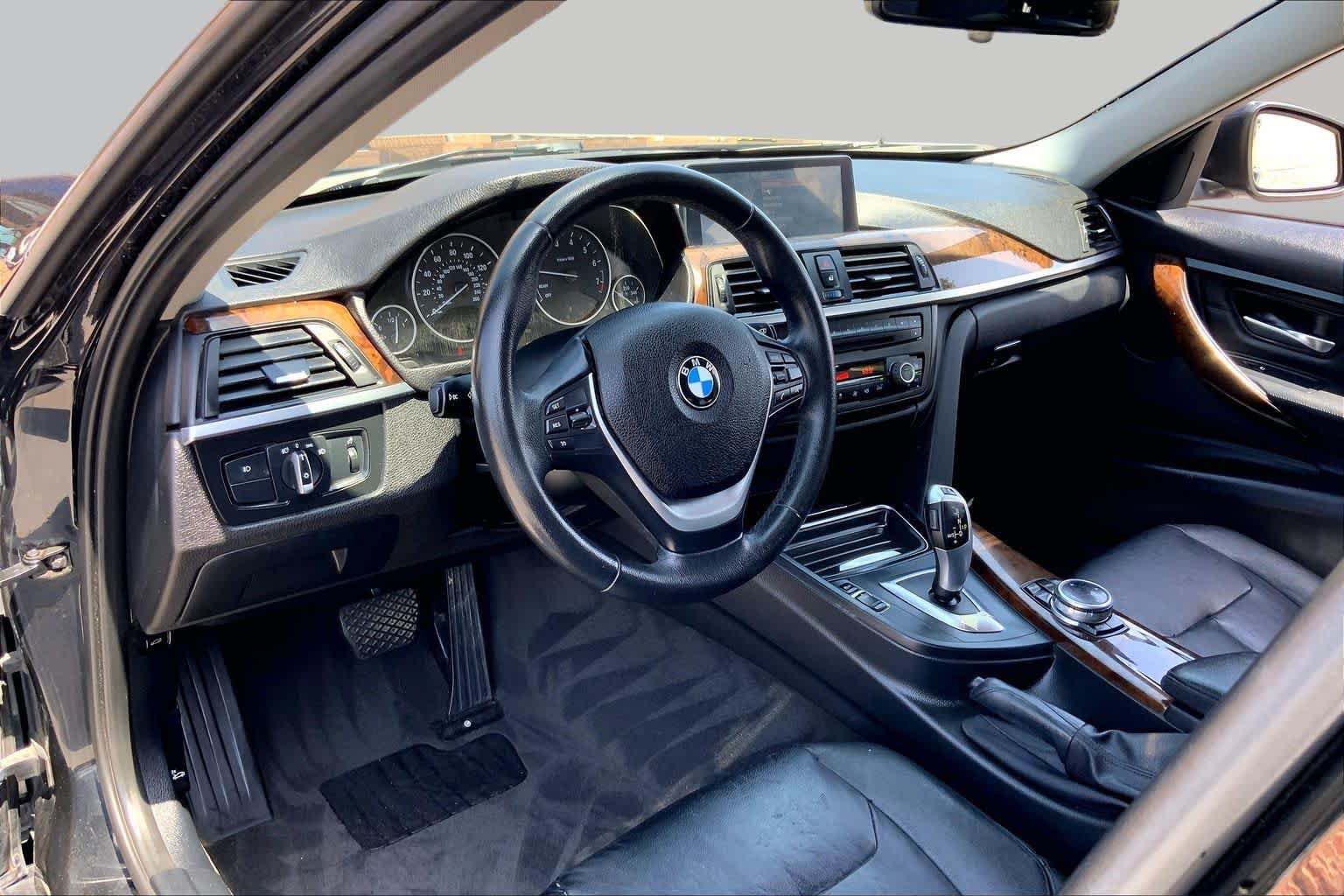 Used 2014 BMW 328i Sedan RWD image 18