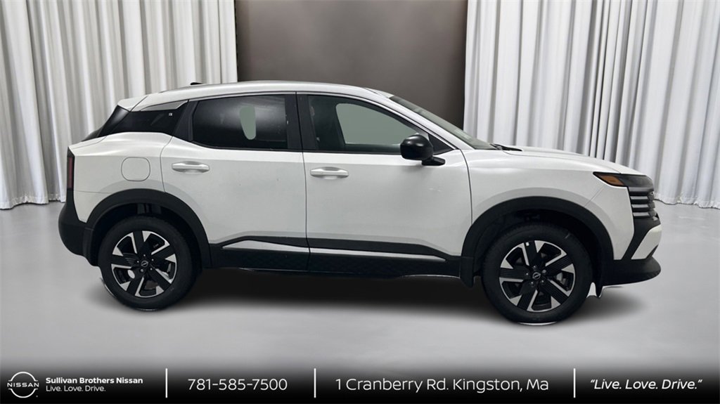 New 2026 Nissan Kicks SV w/ Cold Weather Package image 4