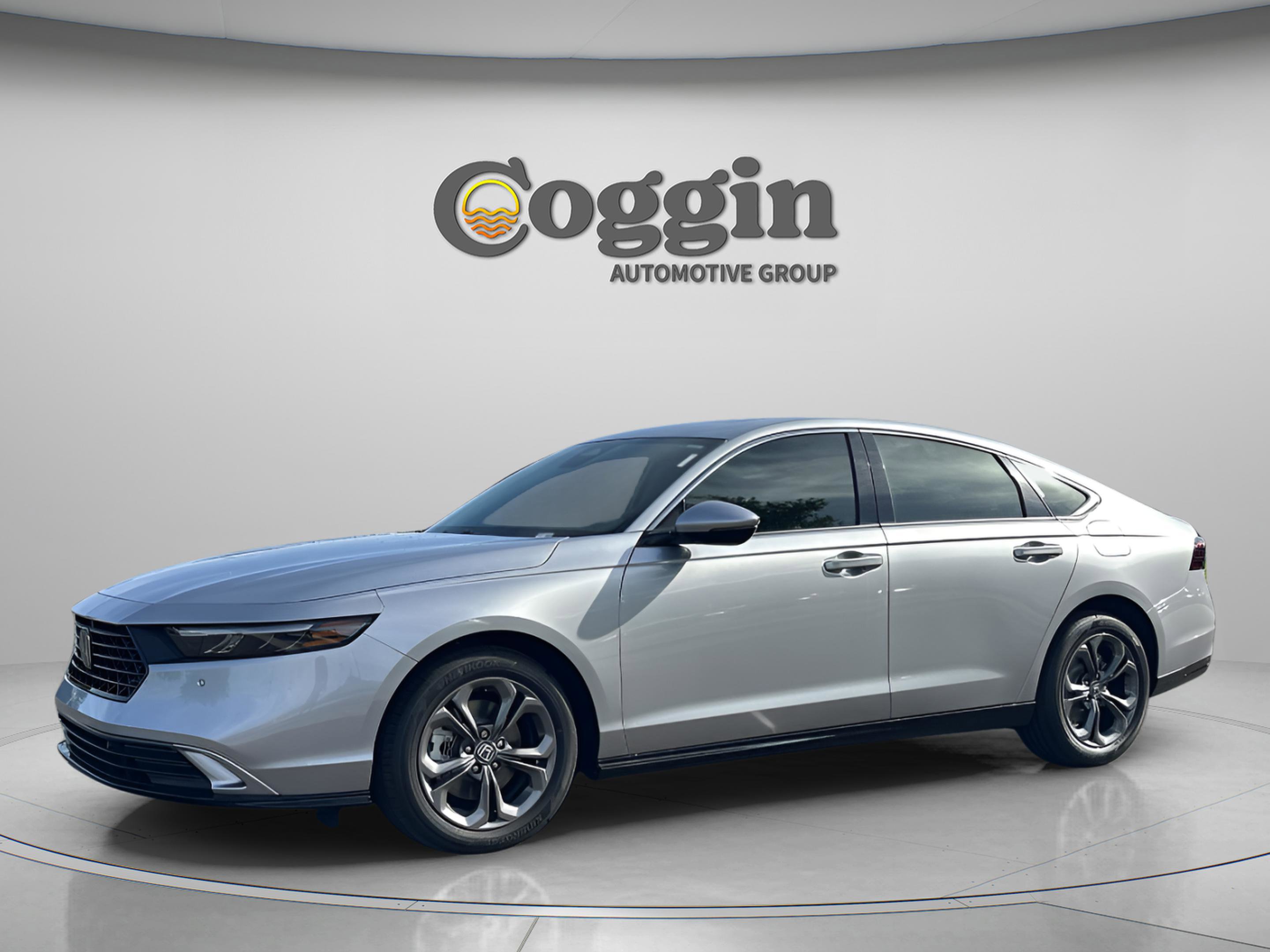 New 2025 Honda Accord EX-L image 2