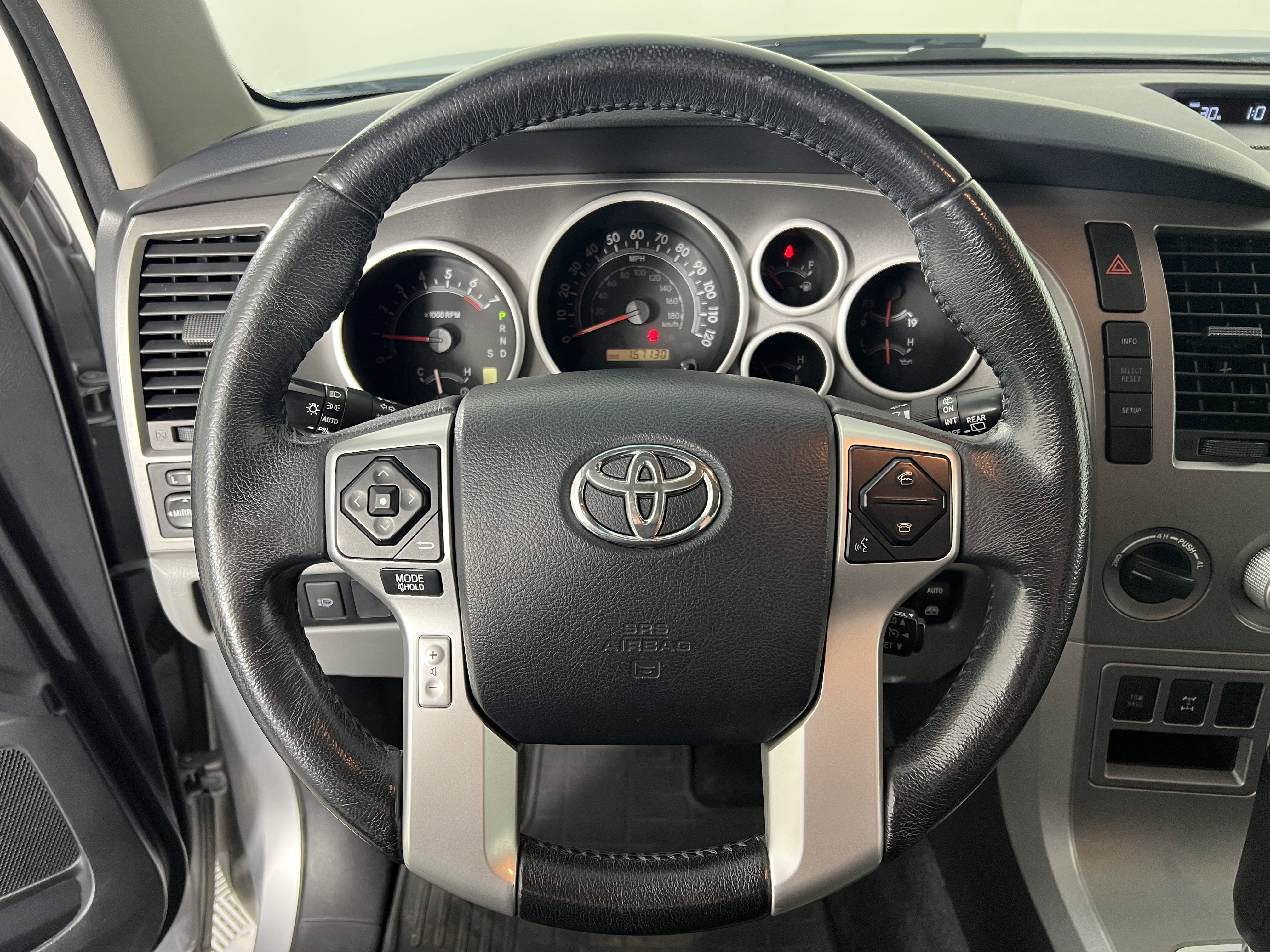 Used 2014 Toyota Sequoia SR5 w/ Premium Package AWD/4WD image 28