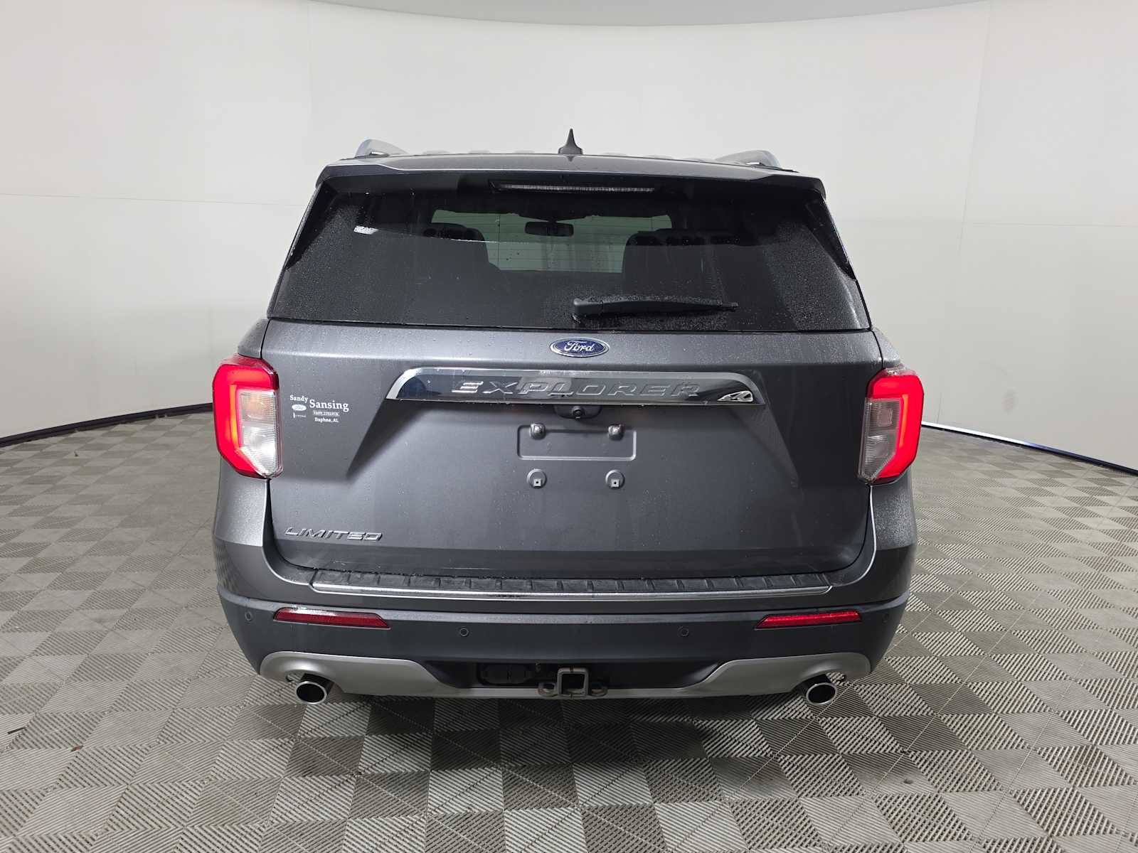 Used 2022 Ford Explorer Limited w/ Equipment Group 301A image 7