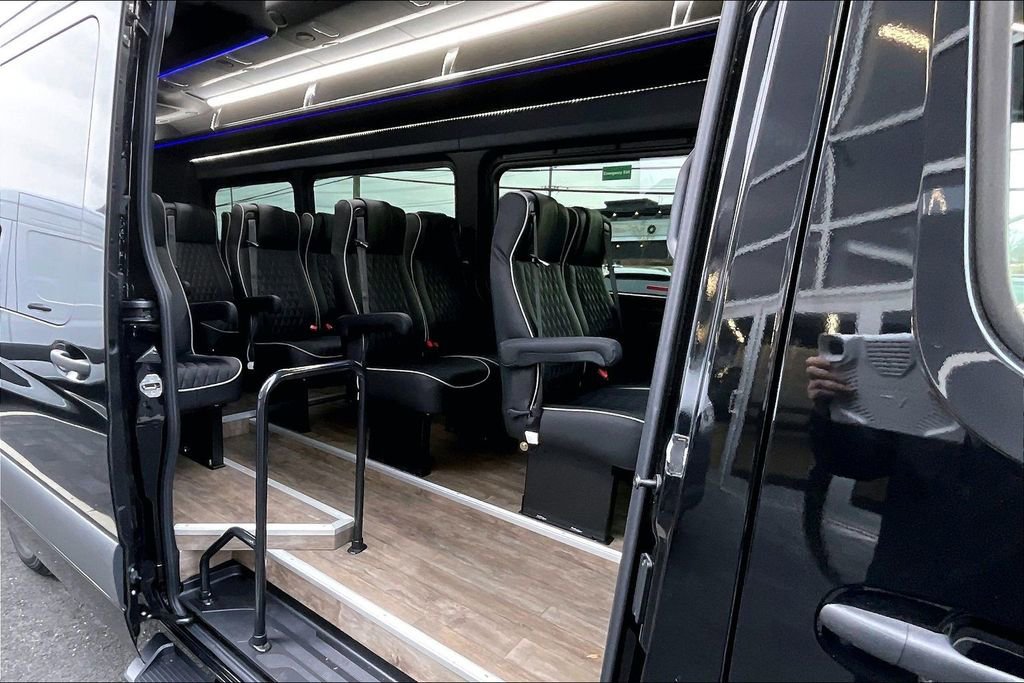 New 2025 Mercedes-Benz Sprinter 3500 image 5