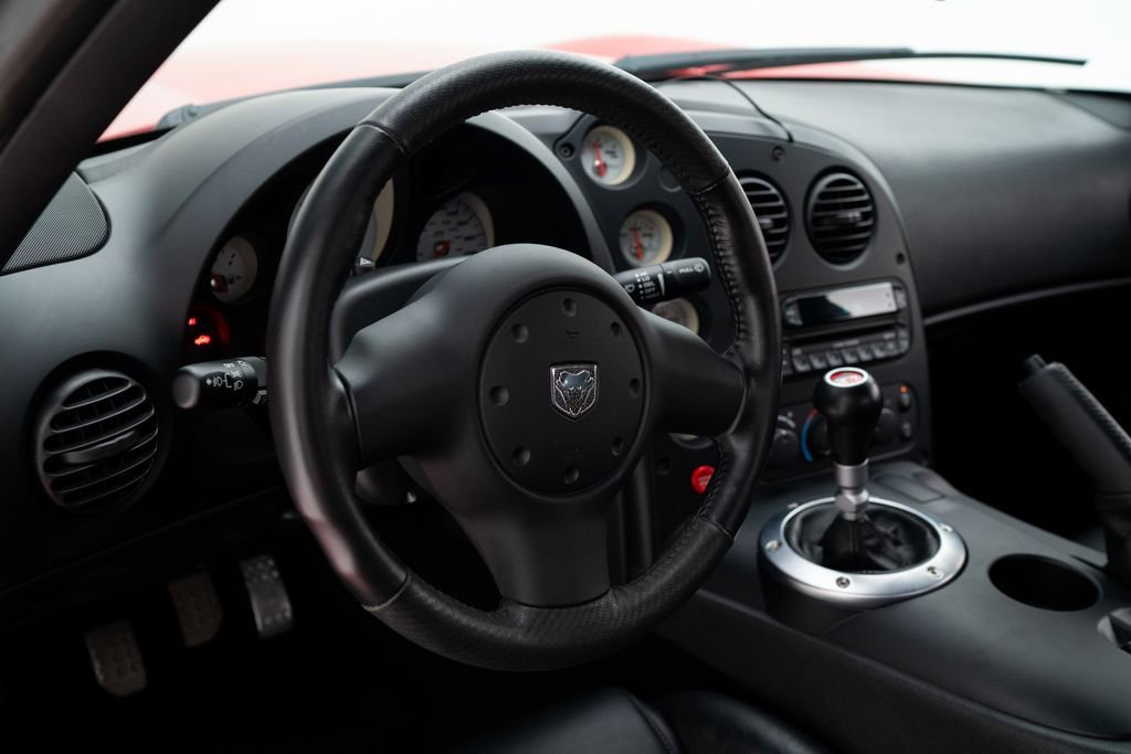 Used 2006 Dodge Viper SRT-10 RWD image 13
