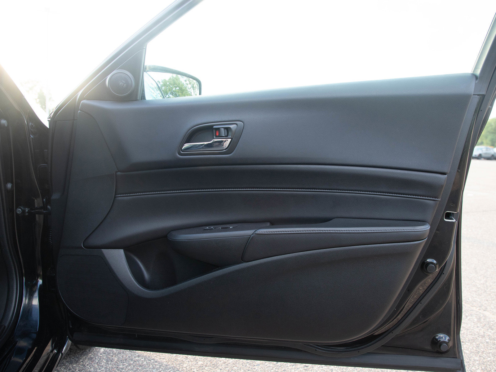 Used 2016 Acura ILX FWD image 9