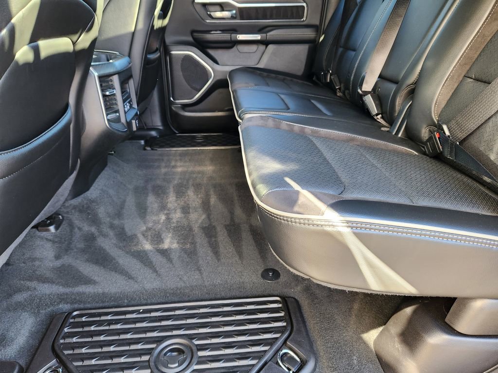 Used 2024 RAM 1500 Laramie image 9