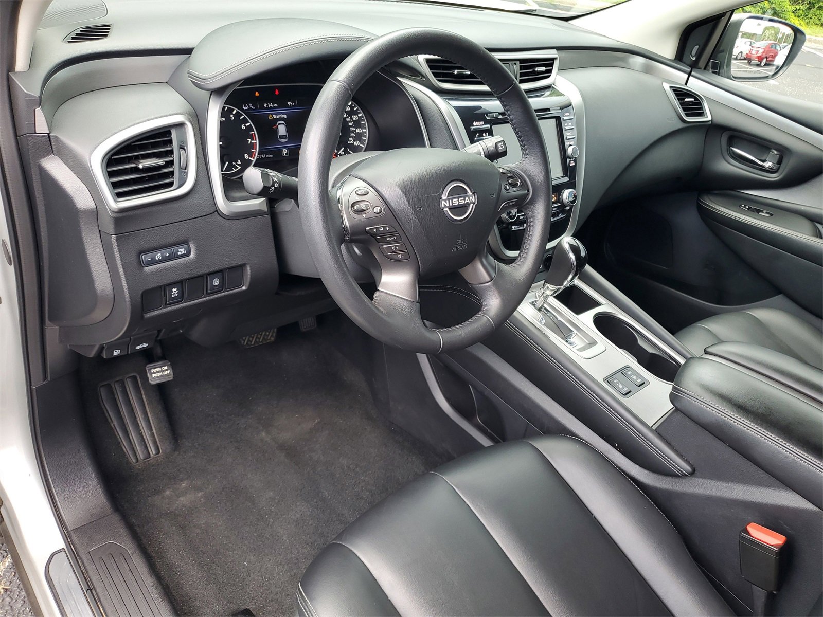 Used 2023 Nissan Murano SV image 6